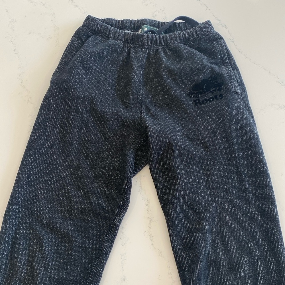 Black Pepper Roots, sweatpants size extra extra small